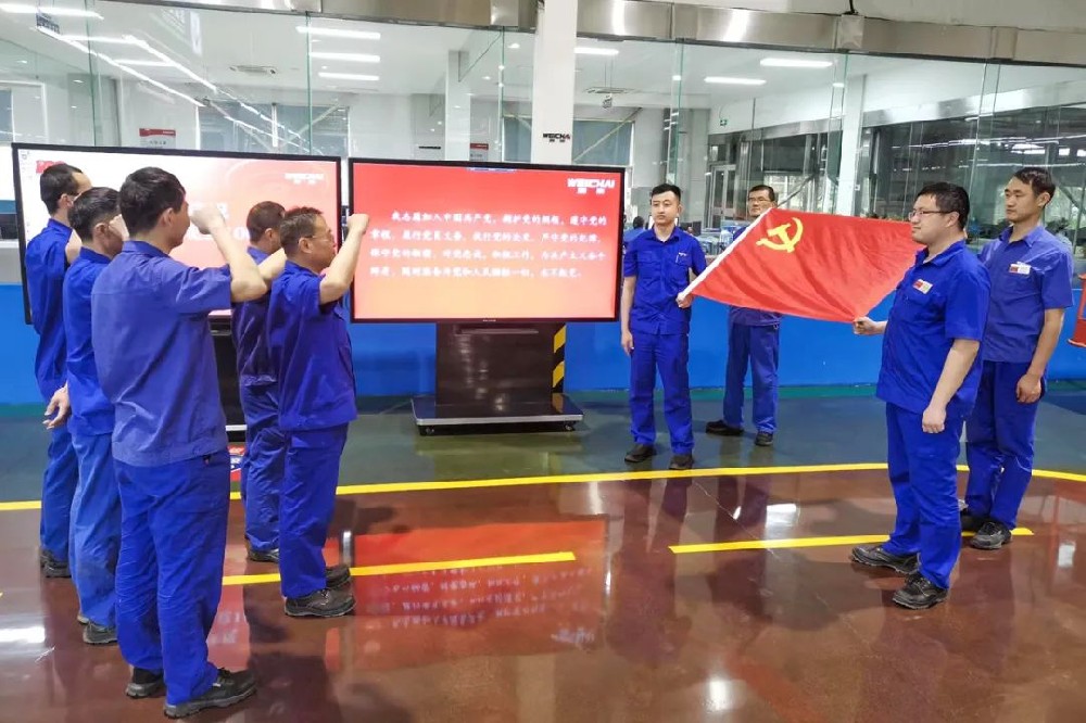 看濰柴“黑燈工廠”里的“紅色力量”！